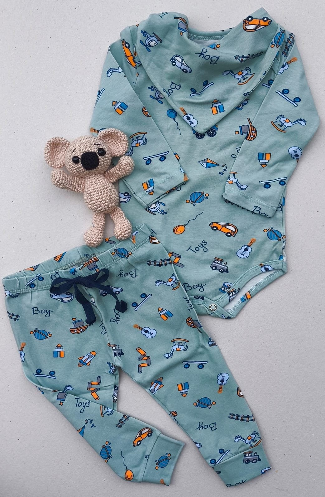 CONJUNTO BRINQUEDOS