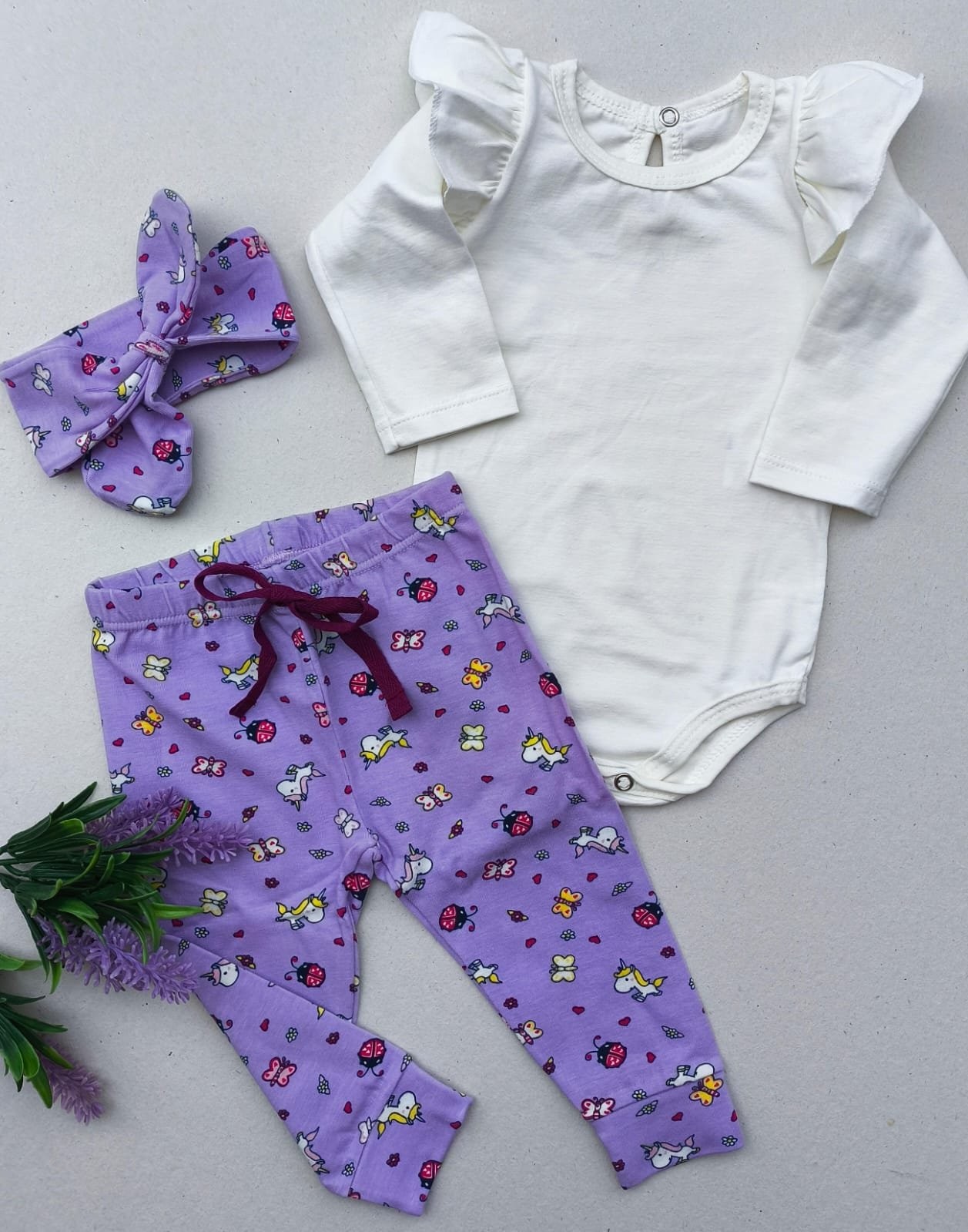 CONJUNTO UNICÓRNIO LILÁS