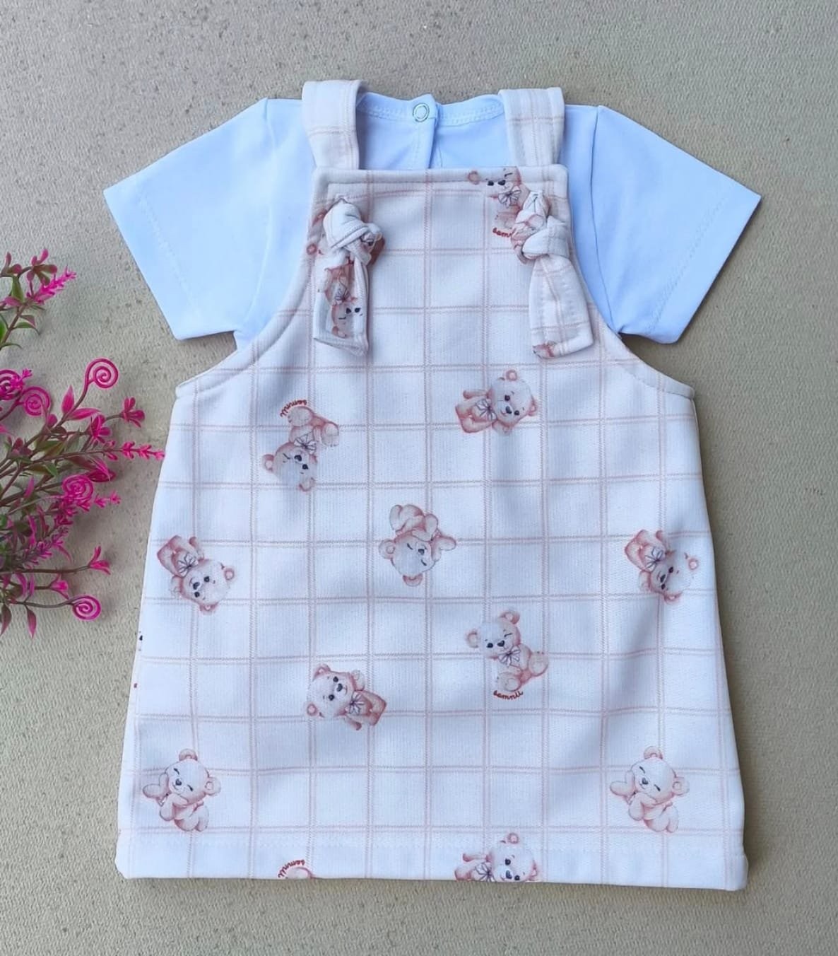 CONJUNTO SALOPETE MILENA.