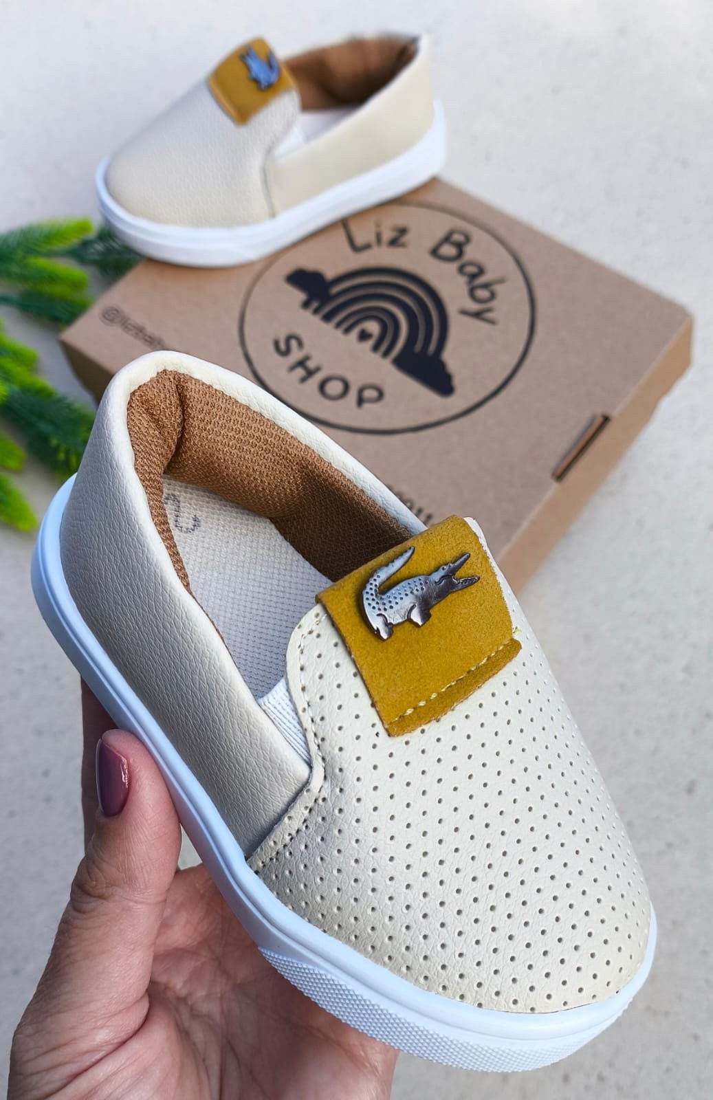TENIS SLIP