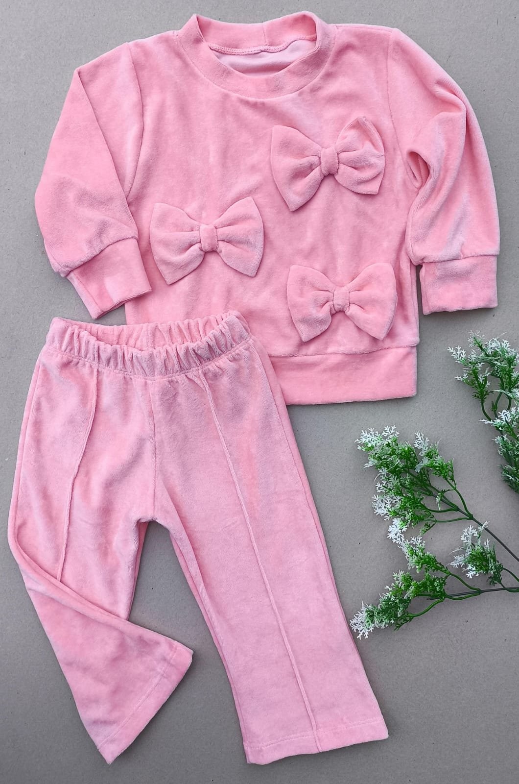 CONJUNTO LAÇOS ROSA