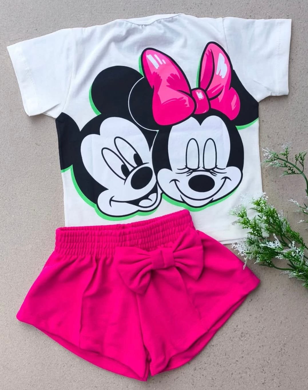 CONJUNTO MINIE LAÇO ROSA.