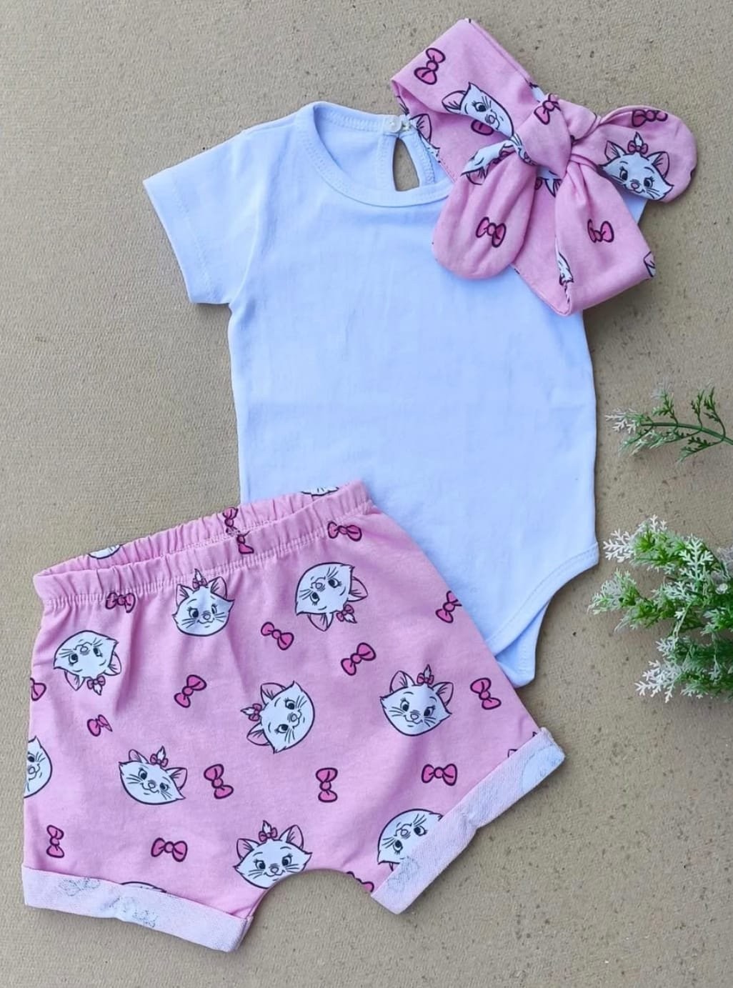 CONJUNTO MARIE.