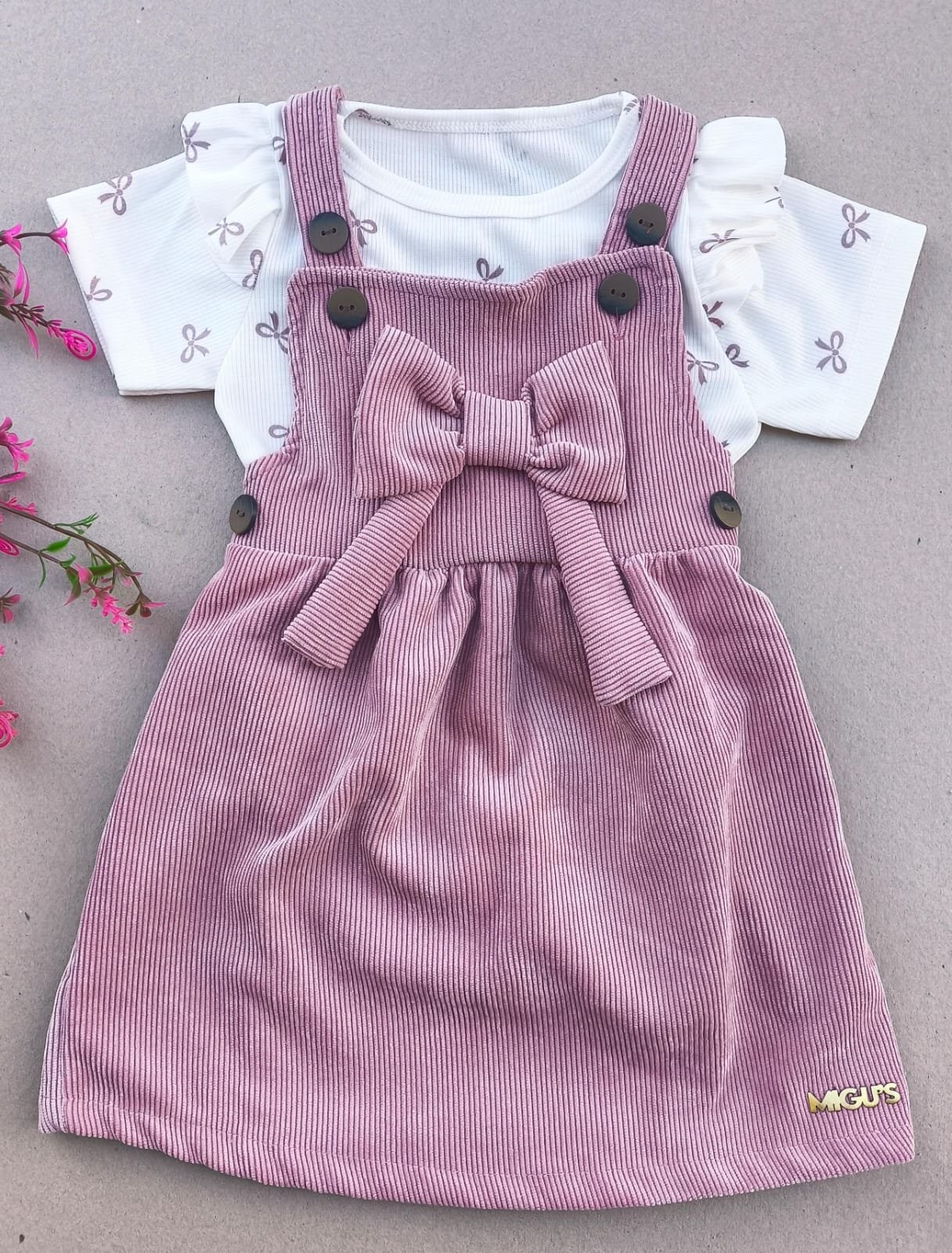 CONJUNTO SALOPETE LAÇO