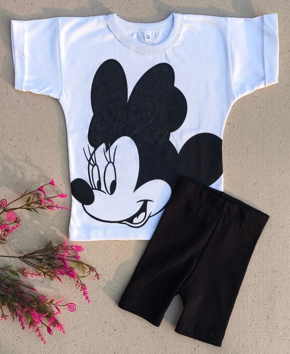 CONJUNTO MINNEI OFF.